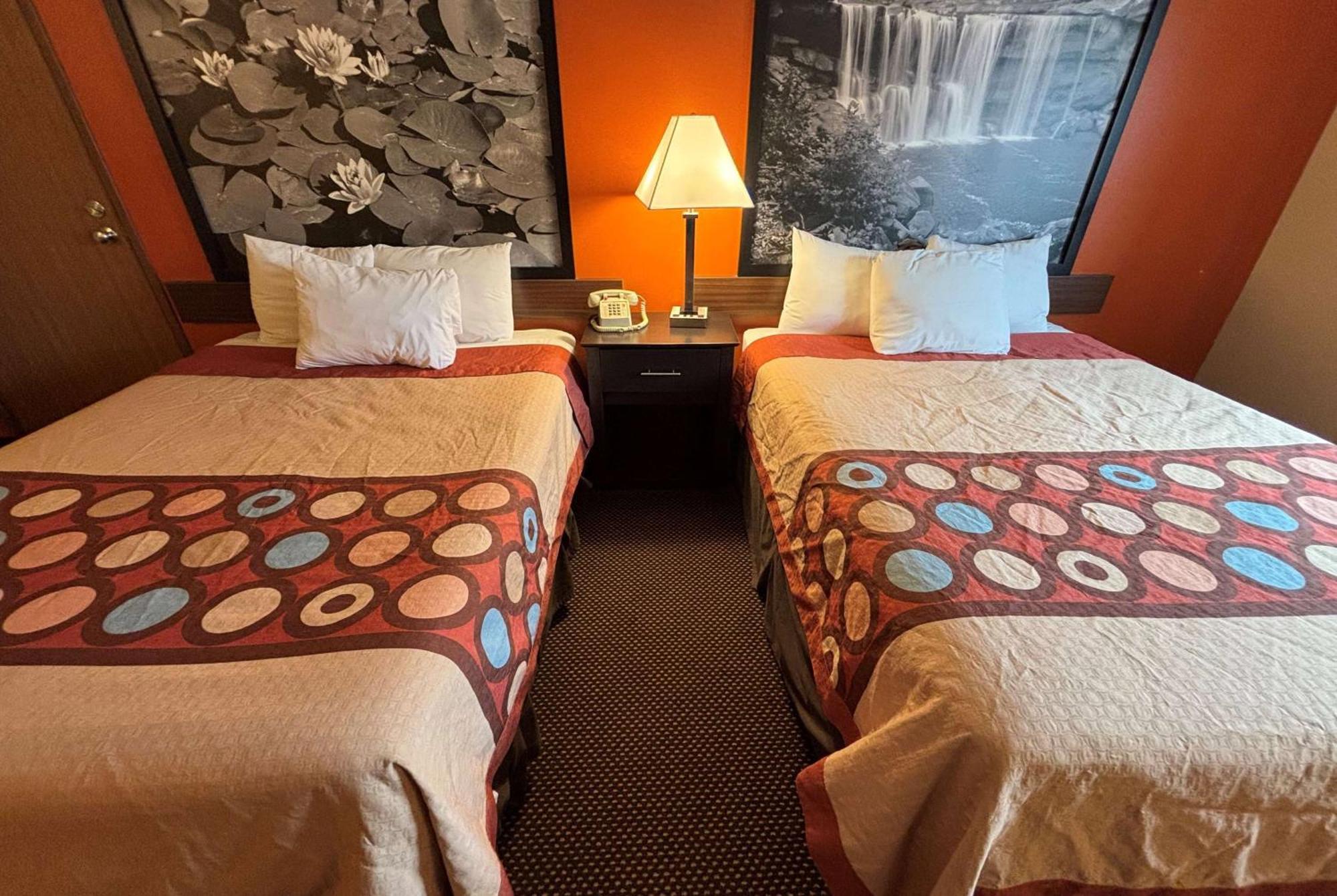 Super 8 By Wyndham Du Quoin Hotell Eksteriør bilde